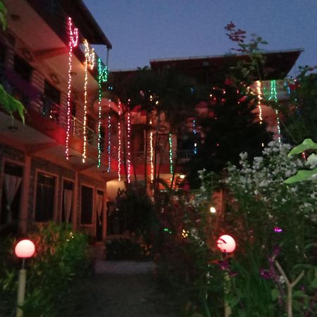 Kalpana G. House Hotel Pokhara Ngoại thất bức ảnh