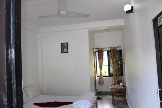 Kalpana G. House Hotel Pokhara Ngoại thất bức ảnh